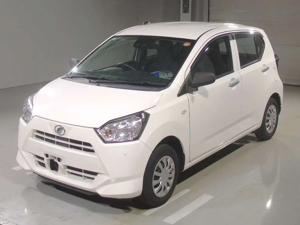 Daihatsu Mira e:S LA350S 2021